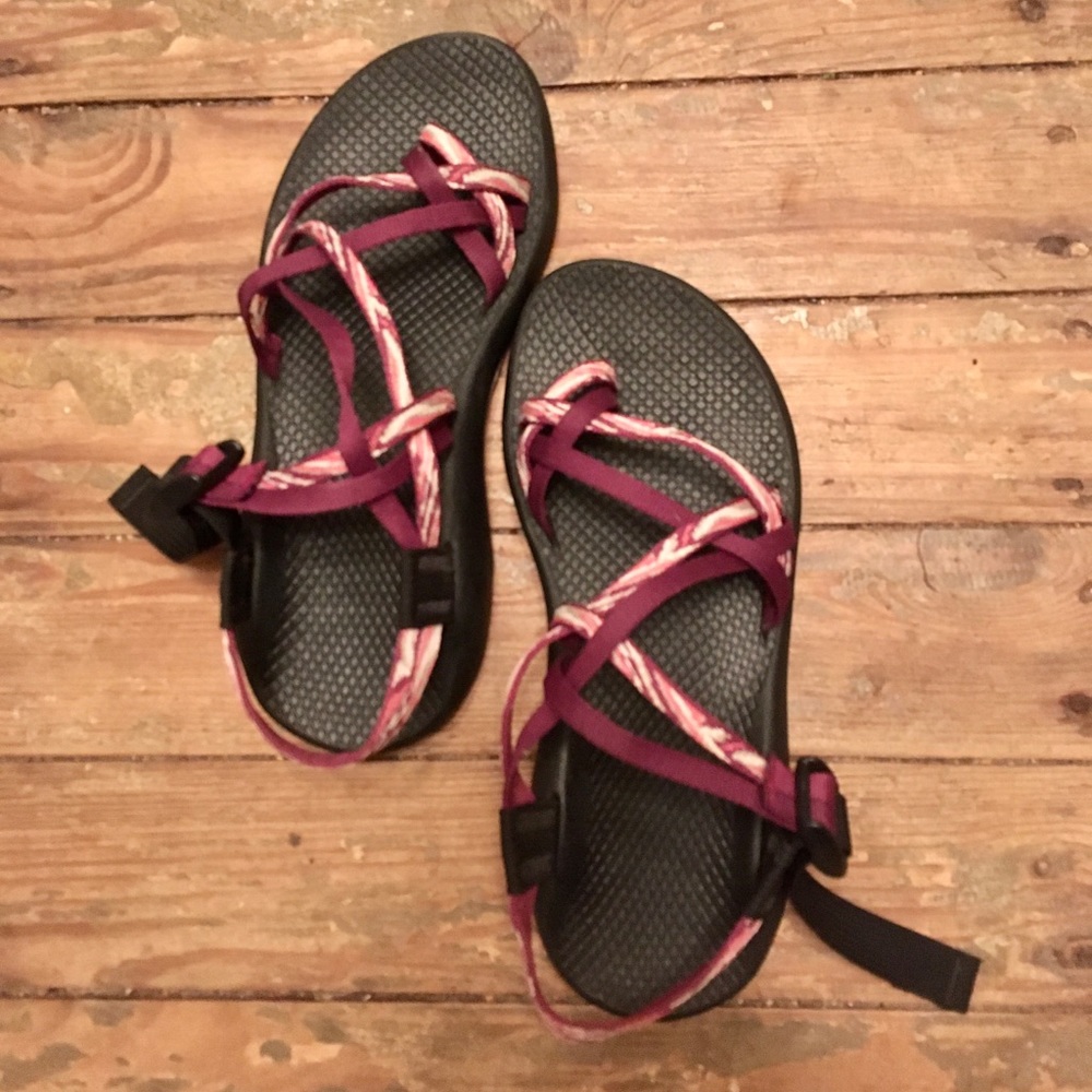 Chaco ZX2 Yampa, Current. 8W